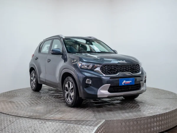 Kia SONET 2023 usado — Pompeyo Carrasco — foto 9