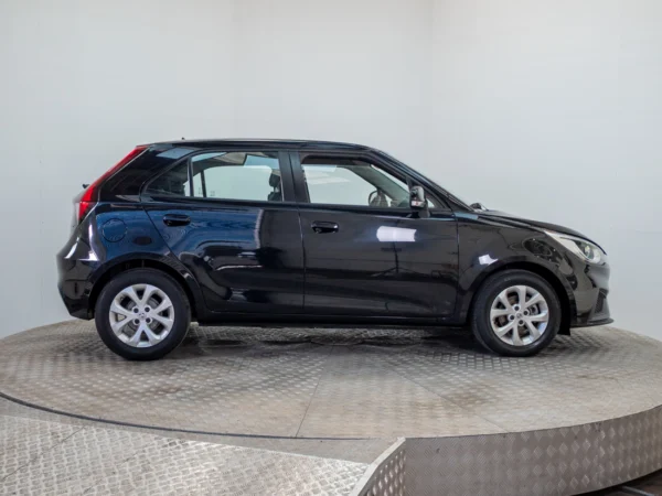 MG 3 2023 usado — Pompeyo Carrasco — foto 8