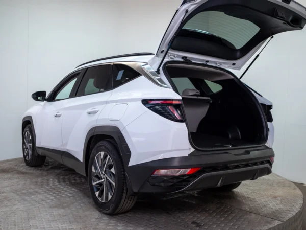 HYUNDAI TUCSON 2024 usado — Pompeyo Carrasco — foto 10