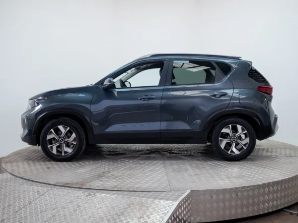 Kia SONET 2024 usado — Pompeyo Carrasco — foto 4