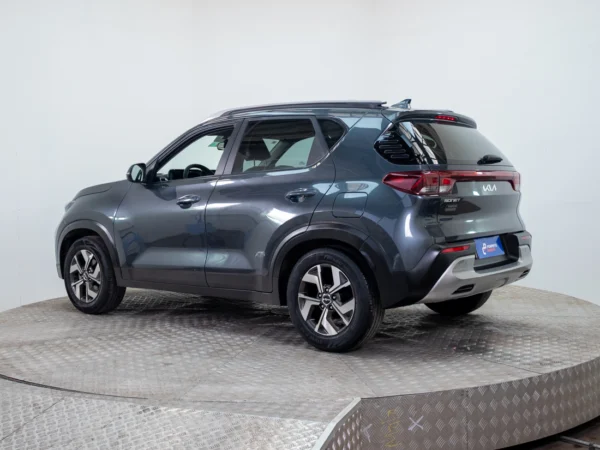 Kia SONET 2024 usado — Pompeyo Carrasco — foto 5