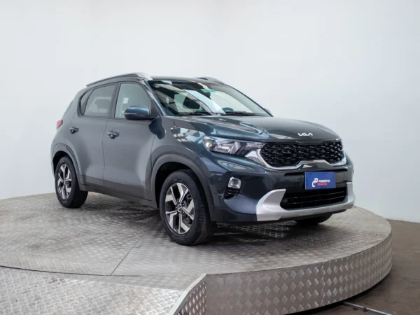Kia SONET 2024 usado — Pompeyo Carrasco — foto 9