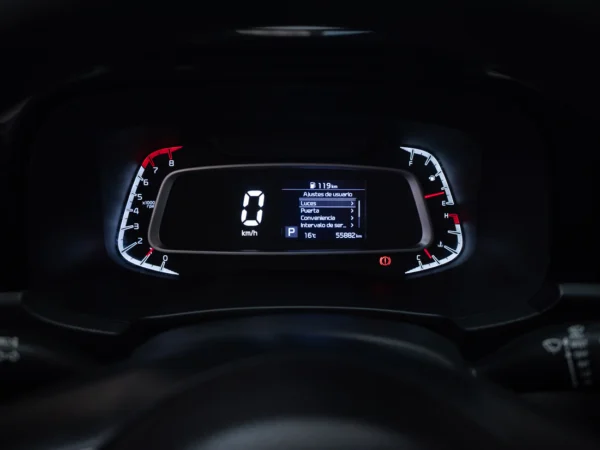 Kia SONET 2024 usado — Pompeyo Carrasco — foto 13