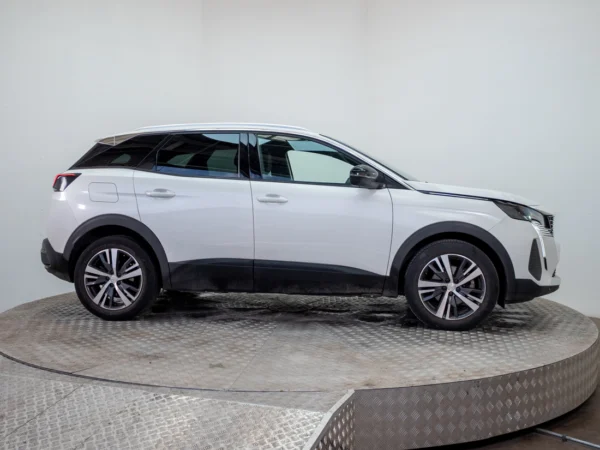 Peugeot 3008 2024 usado — Pompeyo Carrasco — foto 8