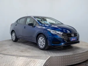 Nissan VERSA usado