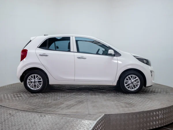 Kia MORNING 2024 usado — Pompeyo Carrasco — foto 8