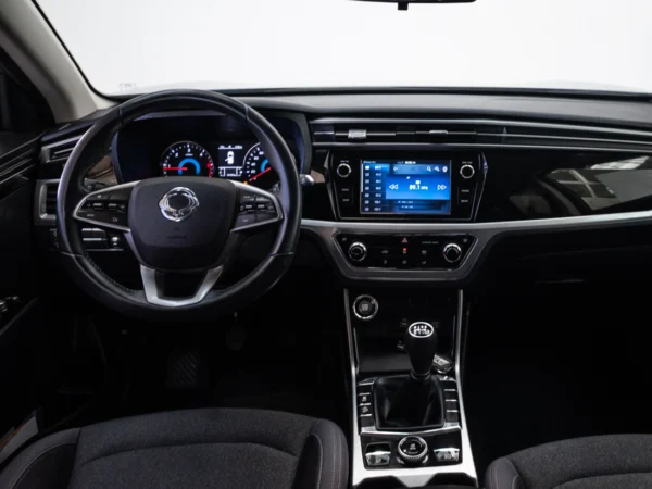 SSANGYONG KORANDO 2024 usado — Pompeyo Carrasco — foto 16