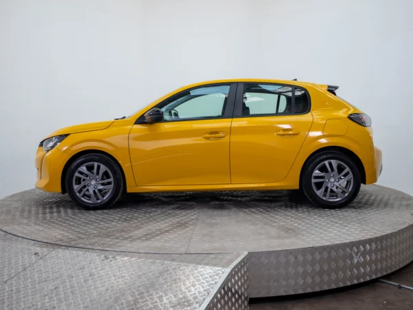 Peugeot 208 2024 usado — Pompeyo Carrasco — foto 4