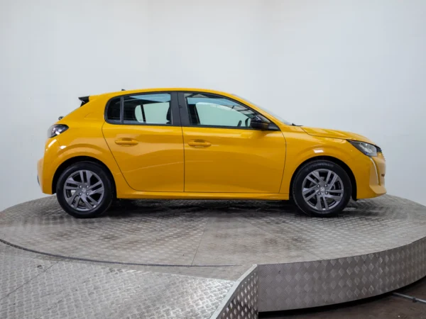 Peugeot 208 2024 usado — Pompeyo Carrasco — foto 8