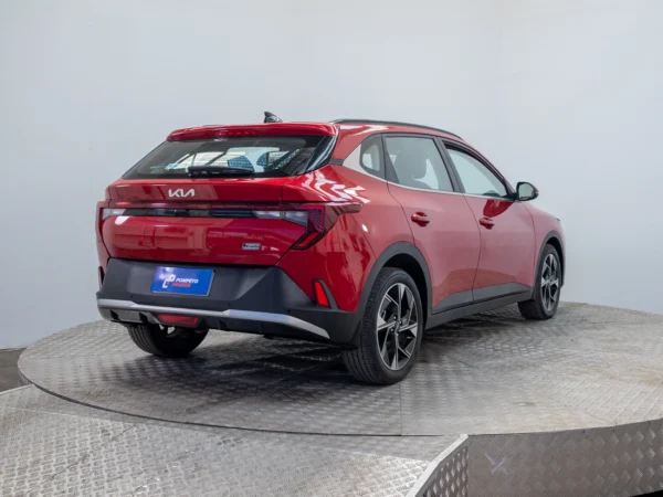 Kia K3 Cross 2025 usado — Pompeyo Carrasco — foto 7