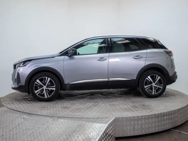 Peugeot 3008 2025 usado — Pompeyo Carrasco — foto 4