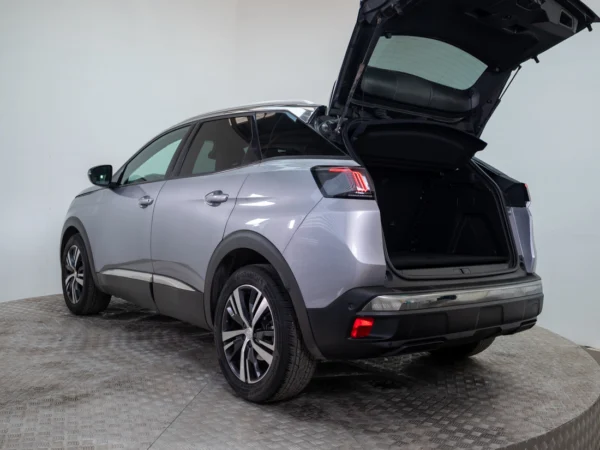 Peugeot 3008 2025 usado — Pompeyo Carrasco — foto 10