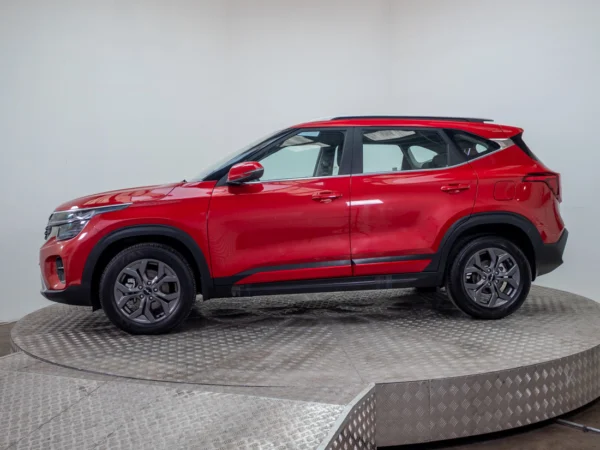 Kia SELTOS 2025 usado — Pompeyo Carrasco — foto 4