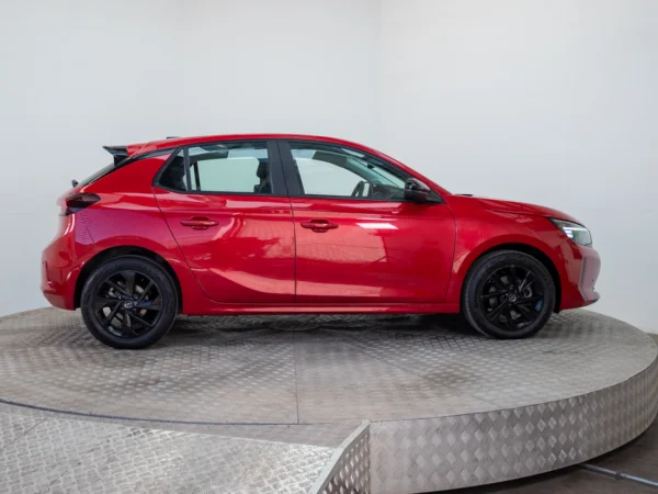 Opel CORSA 2025 usado — Pompeyo Carrasco — foto 7