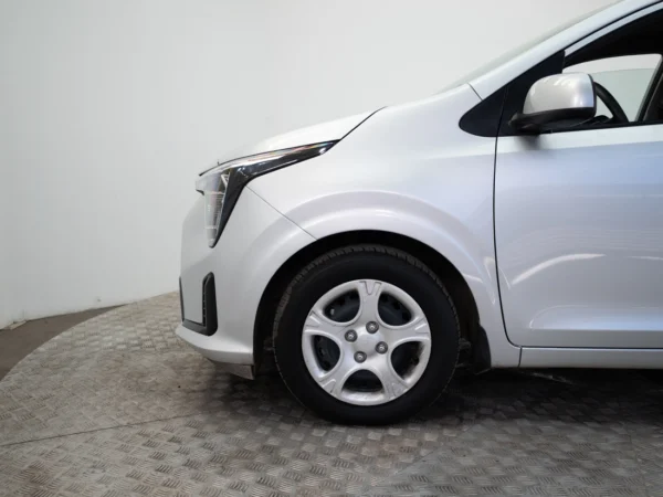 Kia MORNING 2025 usado — Pompeyo Carrasco — foto 17