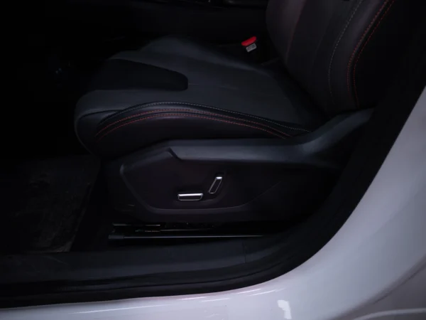 Geely CITYRAY 2025 usado — Pompeyo Carrasco — foto 17