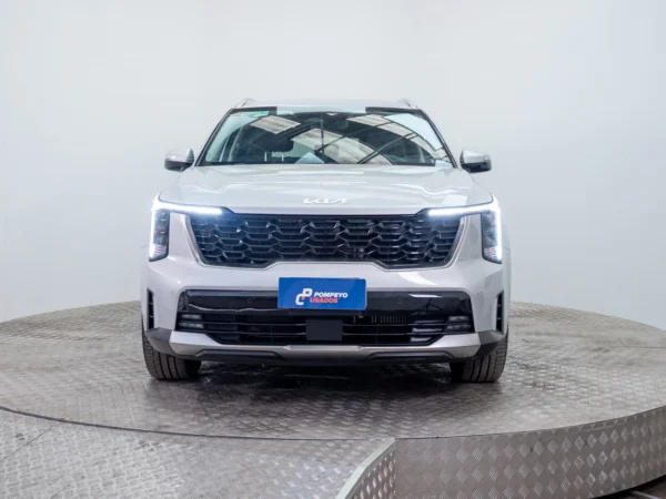 Kia SORENTO 2026 usado — Pompeyo Carrasco — foto 2