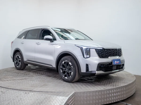 Kia SORENTO 2026 usado — Pompeyo Carrasco — foto 9