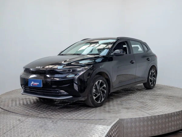 Kia K3 Cross 2025 usado — Pompeyo Carrasco — foto 3