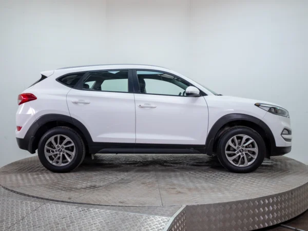 HYUNDAI TUCSON 2018 usado — Pompeyo Carrasco — foto 8