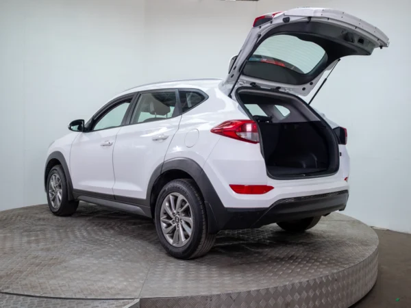 HYUNDAI TUCSON 2018 usado — Pompeyo Carrasco — foto 10
