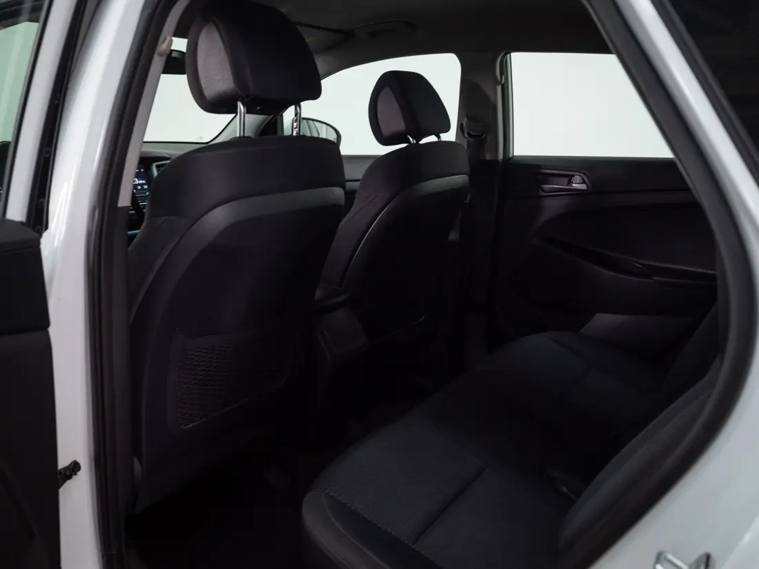 Hyundai Tucson — foto 17 de 20