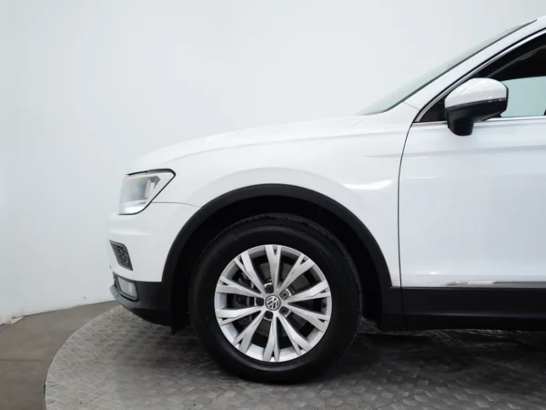 VOLKSWAGEN TIGUAN 2018 usado — Pompeyo Carrasco — foto 10