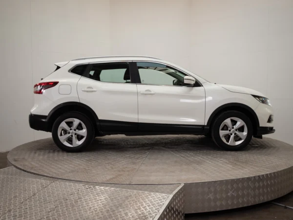 NISSAN QASHQAI 2019 usado — Pompeyo Carrasco — foto 8