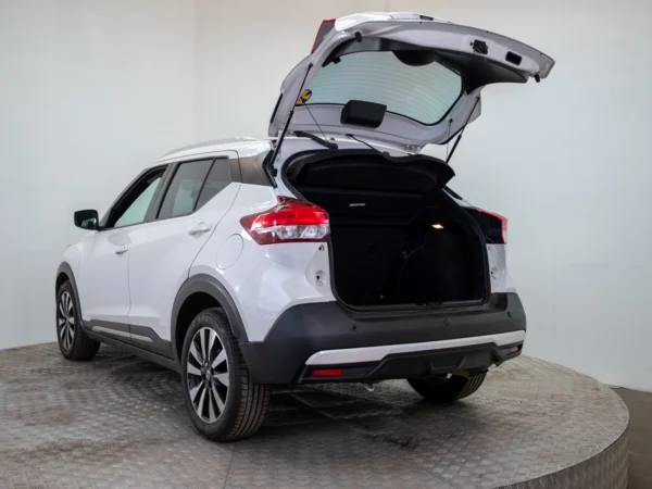 NISSAN KICKS 2019 usado — Pompeyo Carrasco — foto 10