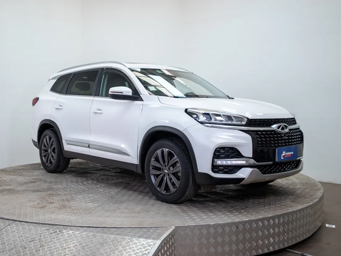 Chery Tiggo 8 — foto 2 de 20