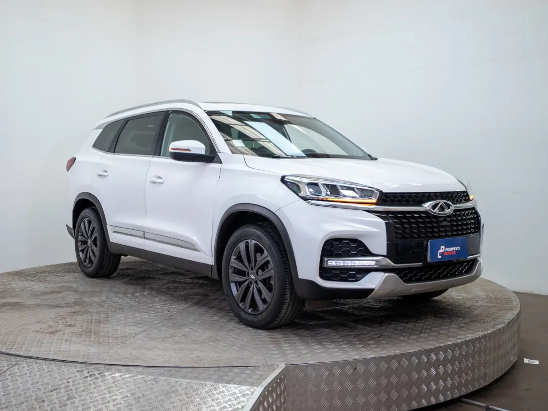 Chery Tiggo 8 — foto 9 de 20