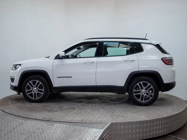 JEEP COMPASS 2021 usado — Pompeyo Carrasco — foto 3