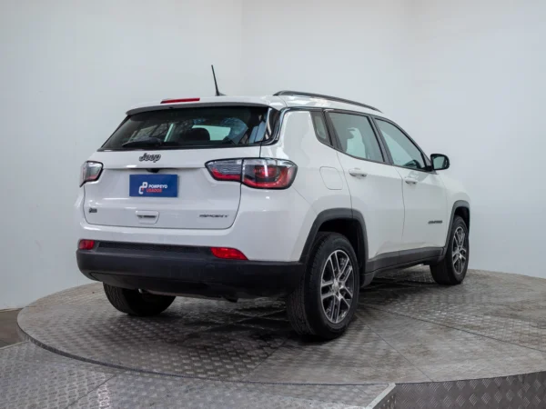 JEEP COMPASS 2021 usado — Pompeyo Carrasco — foto 6