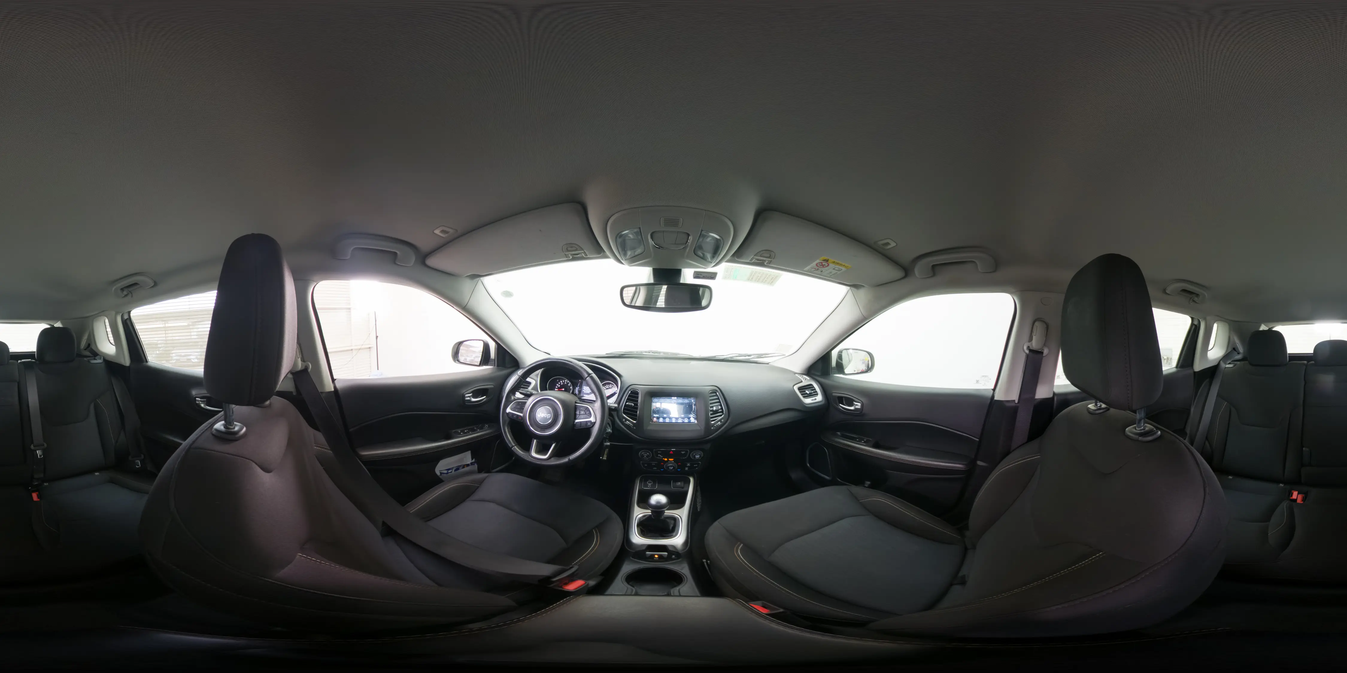 Jeep Compass — foto 19 de 19