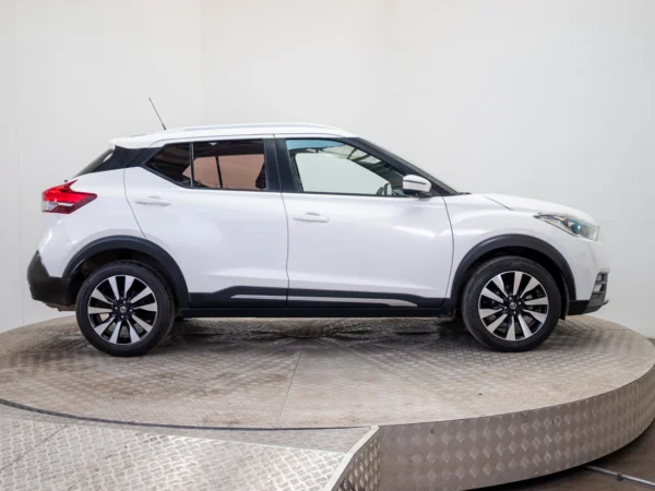 NISSAN KICKS 2021 usado — Pompeyo Carrasco — foto 8
