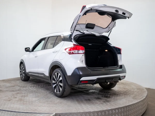 NISSAN KICKS 2021 usado — Pompeyo Carrasco — foto 10