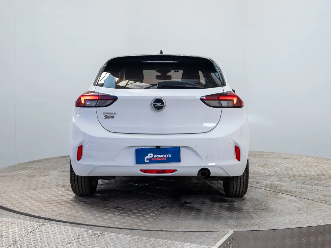 Opel Corsa — foto 5 de 19