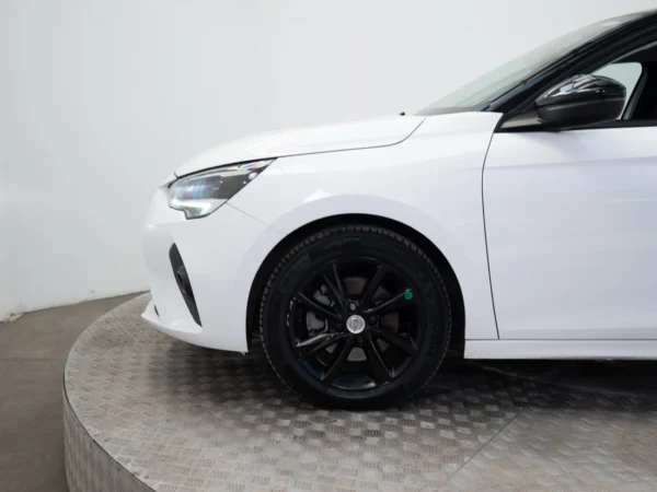 Opel CORSA 2021 usado — Pompeyo Carrasco — foto 16
