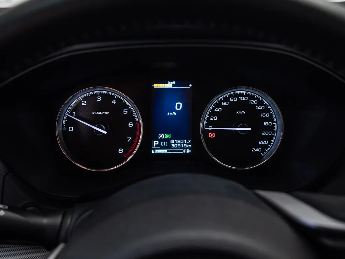 Subaru Forester — foto 12 de 21