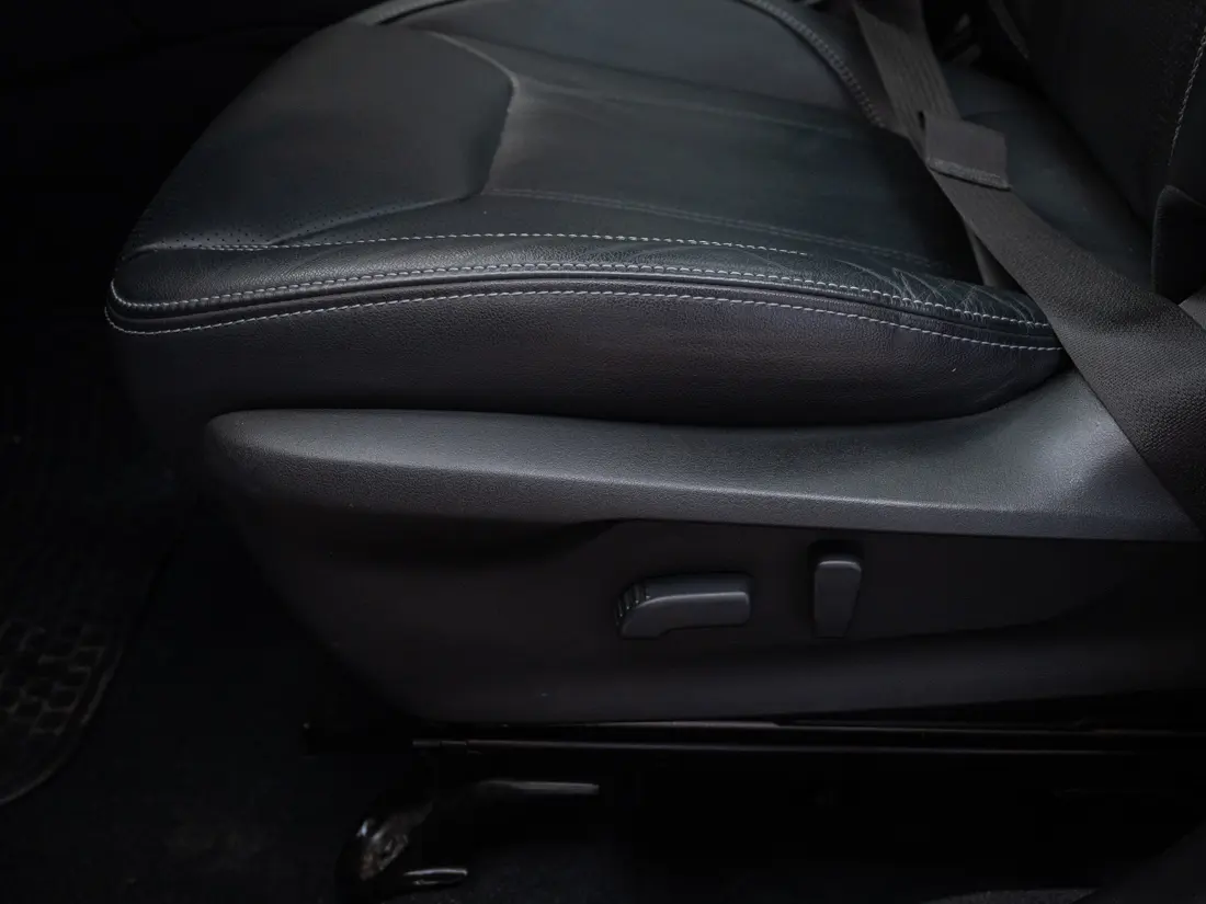 Subaru Forester — foto 17 de 21