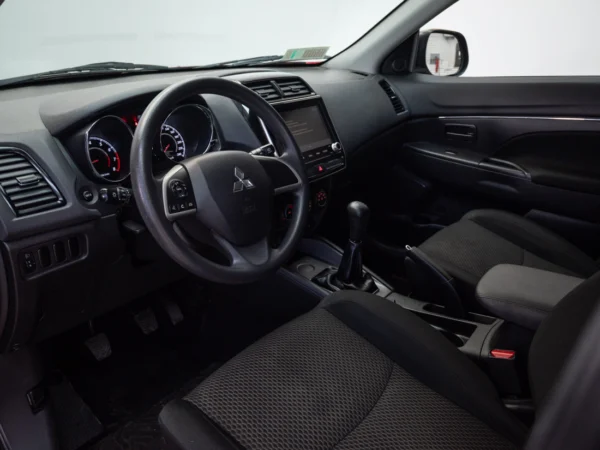 MITSUBISHI ASX 2021 usado — Pompeyo Carrasco — foto 11