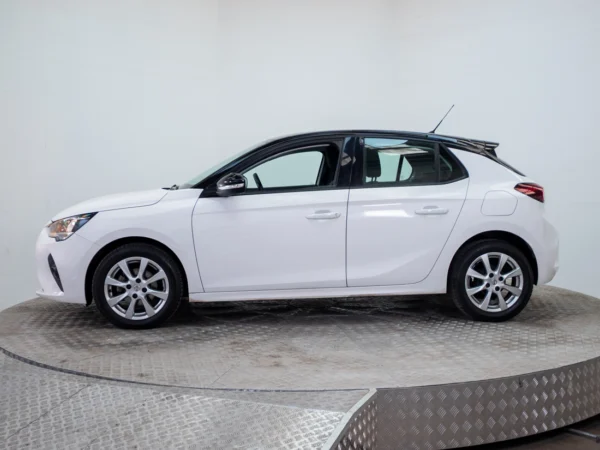 Opel CORSA 2021 usado — Pompeyo Carrasco — foto 3