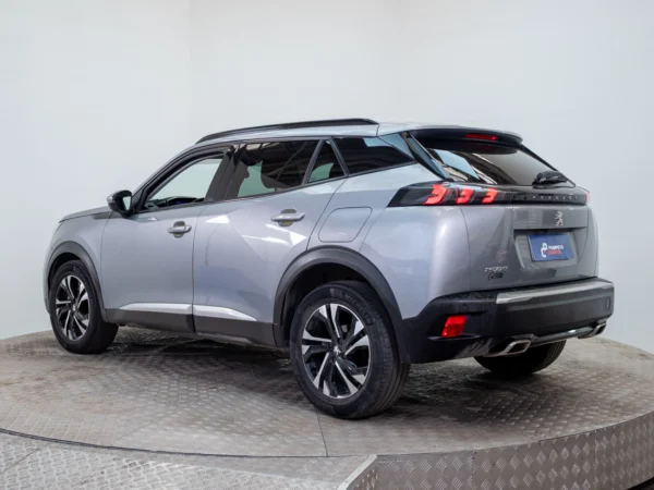 Peugeot 2008 2021 usado — Pompeyo Carrasco — foto 4