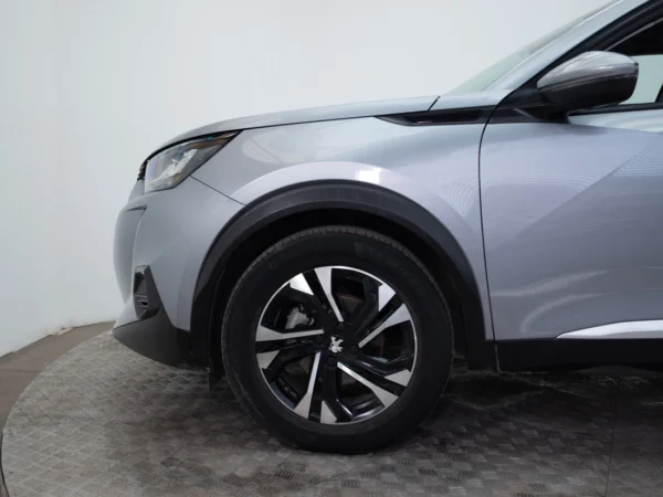 Peugeot 2008 2021 usado — Pompeyo Carrasco — foto 17