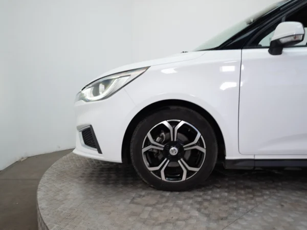MG 3 2022 usado — Pompeyo Carrasco — foto 17