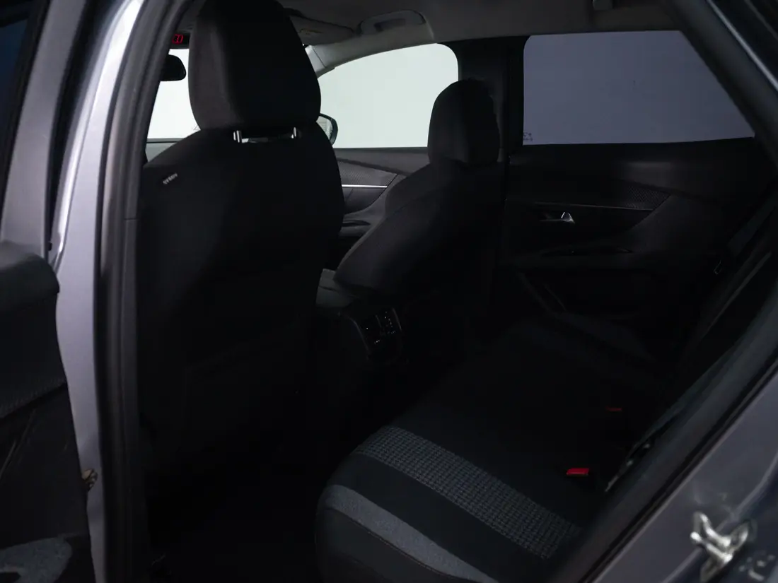 Peugeot 3008 — foto 13 de 19