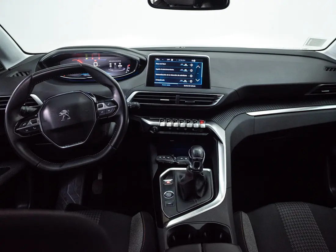 Peugeot 3008 — foto 14 de 19