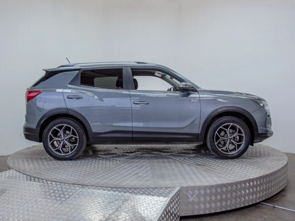 SSANGYONG KORANDO 2022 usado — Pompeyo Carrasco — foto 7