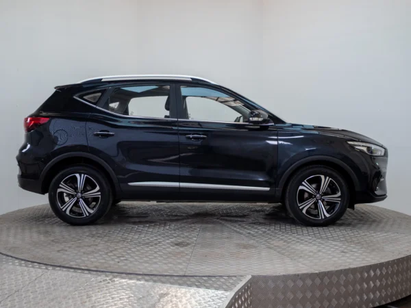 MG ZX 2022 usado — Pompeyo Carrasco — foto 7