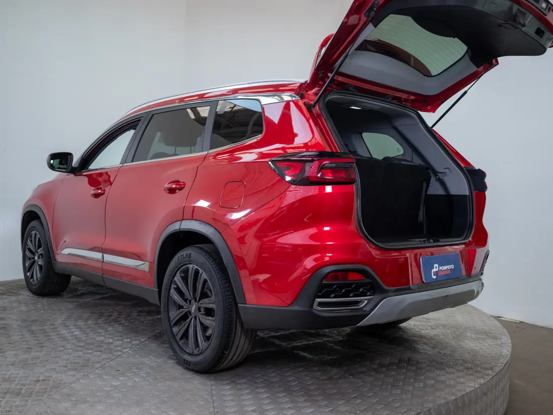 Chery Tiggo 8 — foto 9 de 19